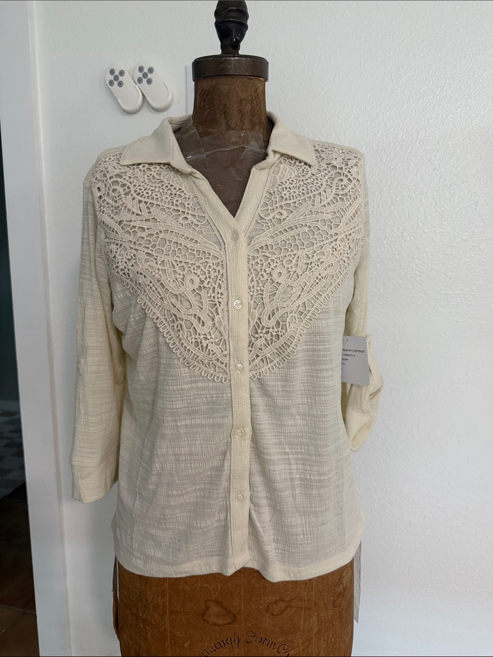 NWT Stella + Ginger Cream Crochet Yoke Button-Down Shirt Size PL